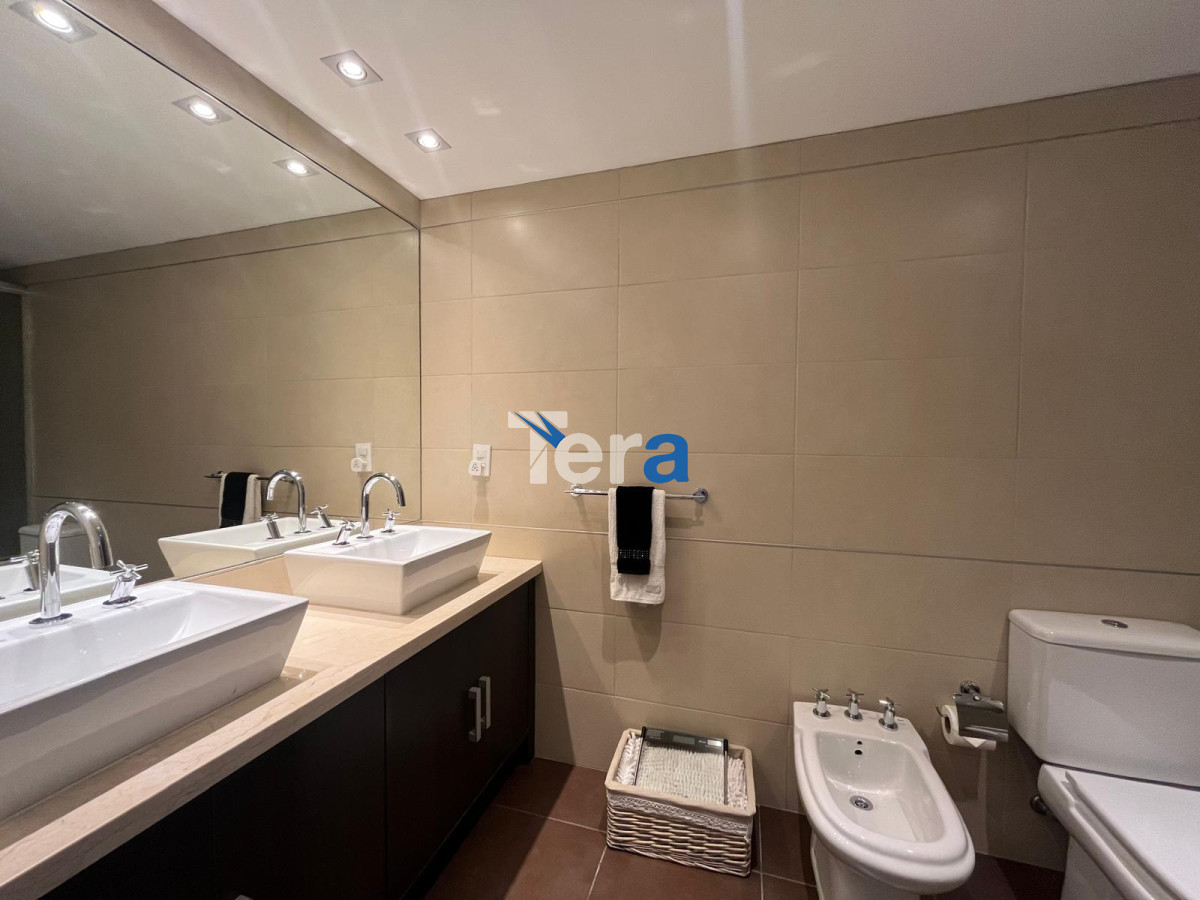 Apartamento ID.21026 - APTO EN VENTA DE 3 DORMITORIOS 