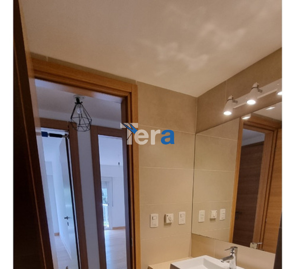 Apartamento ID.21083 - Apartamento En Venta De 2 Dorm. 2 Baños Con Cochera En Pocitos