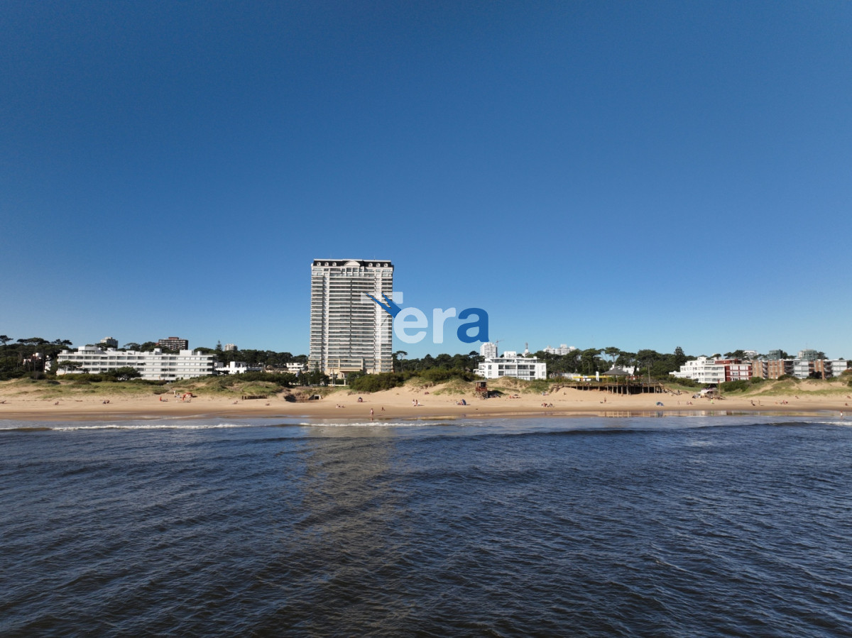 Apartamento ID.20946 - APTO EN VENTO EN PUNTA DEL ESTE 3 DORM. 2 BAÑOS 