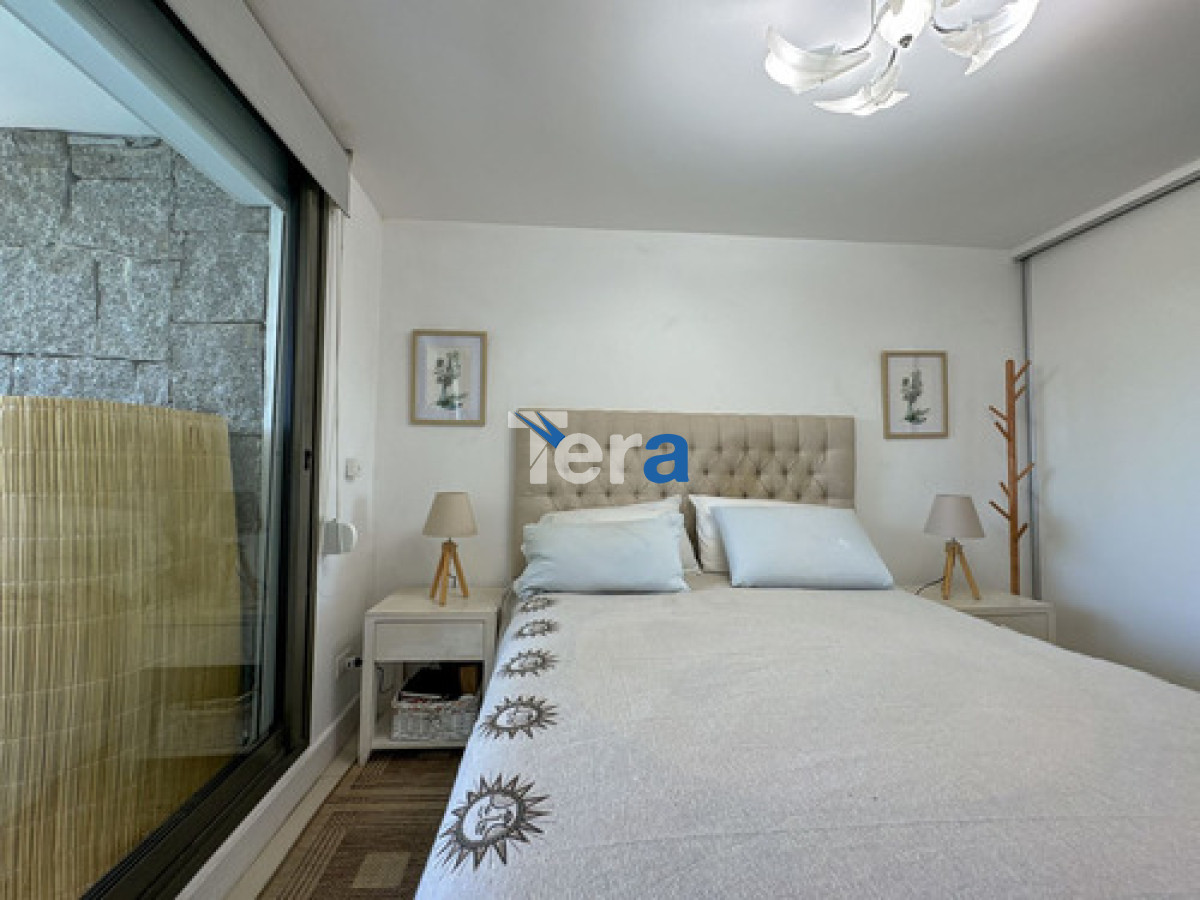 Apartamento ID.21163 - Venta Apartamento 1 Dormitorio Y Medio Punta Este Aidy Gril