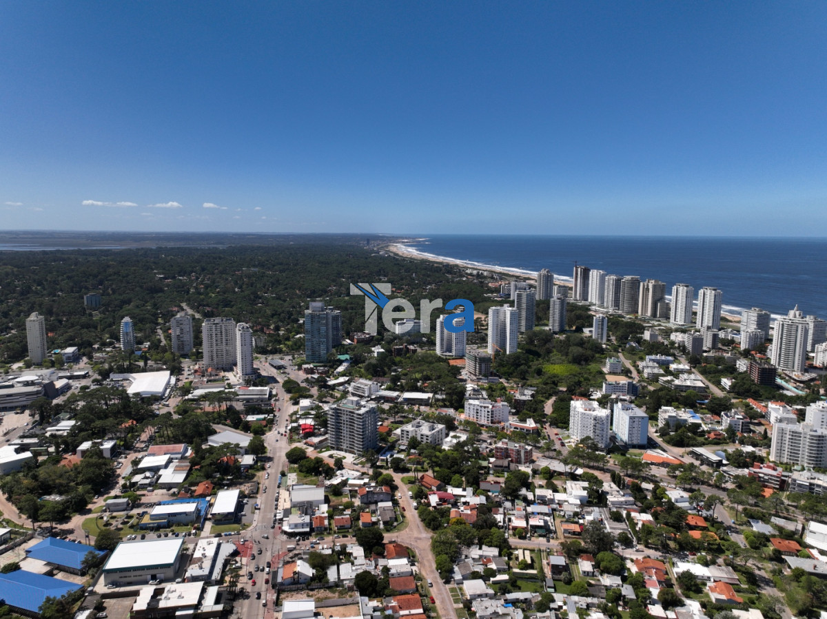 Apartamento ID.20946 - APTO EN VENTO EN PUNTA DEL ESTE 3 DORM. 2 BAÑOS 