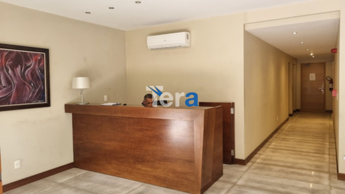 Apartamento ID.21083 - Apartamento En Venta De 2 Dorm. 2 Baños Con Cochera En Pocitos