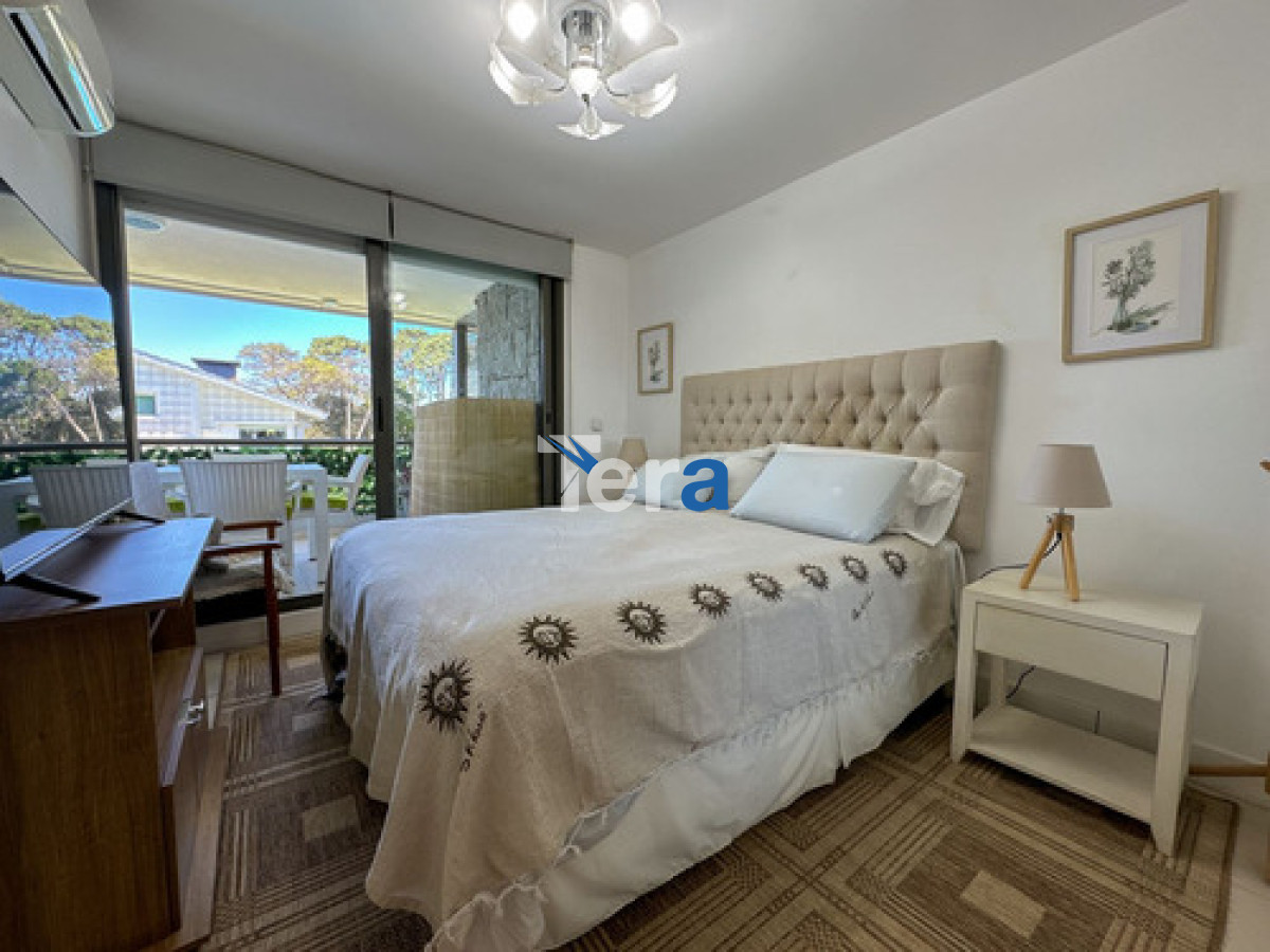 Apartamento ID.21163 - Venta Apartamento 1 Dormitorio Y Medio Punta Este Aidy Gril