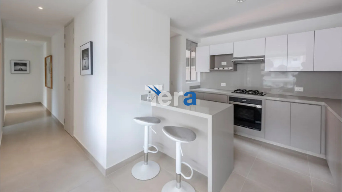 Apartamento ID.21514 - Apartamento de 3 dormitorios en el centro de maldonado a la venta.