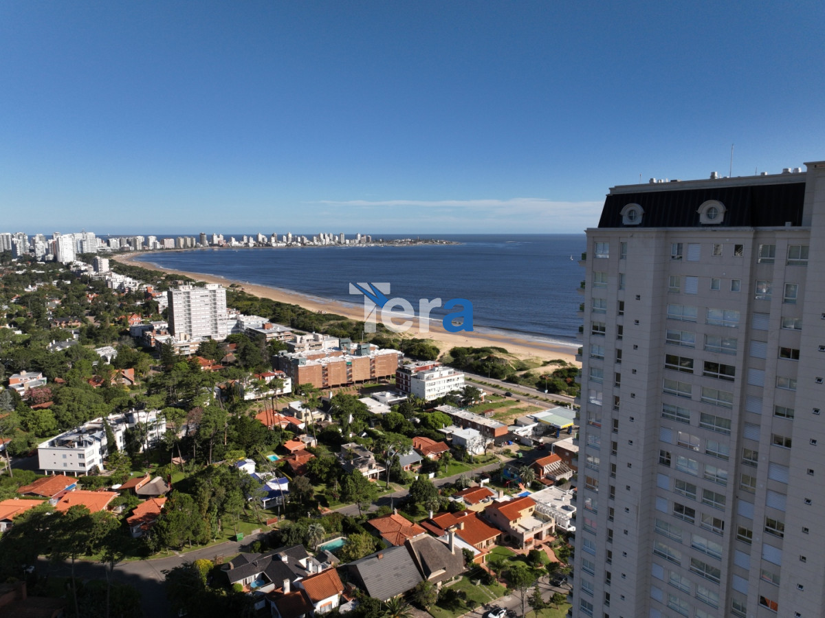 Apartamento ID.20946 - APTO EN VENTO EN PUNTA DEL ESTE 3 DORM. 2 BAÑOS 