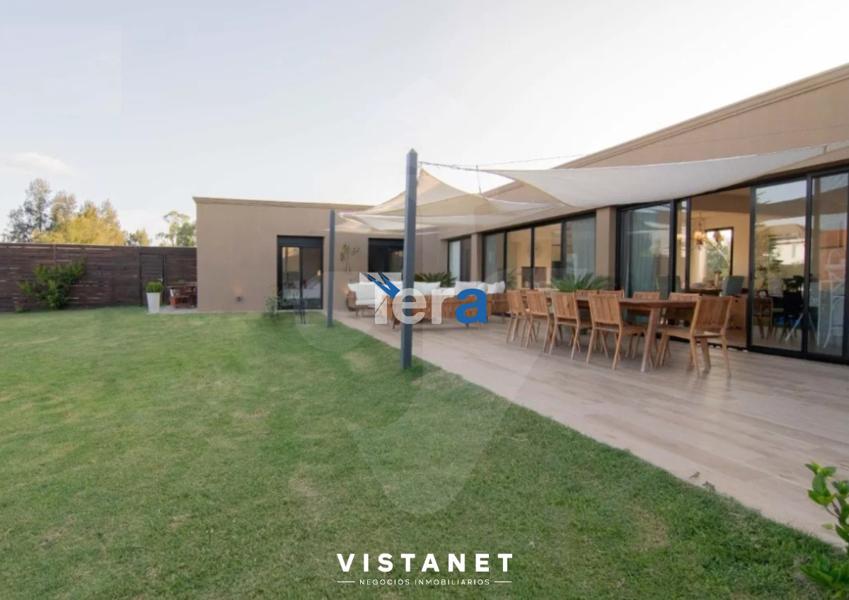 Casa ID.21239 - venta casa cantegril 3 dormitorios terreno grande