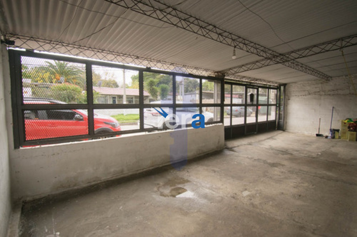 Casa ID.21053 - Vendo Casa 3 Dormitorios, 2 Garaje Con Patio Y Parrillero En El Cerro 