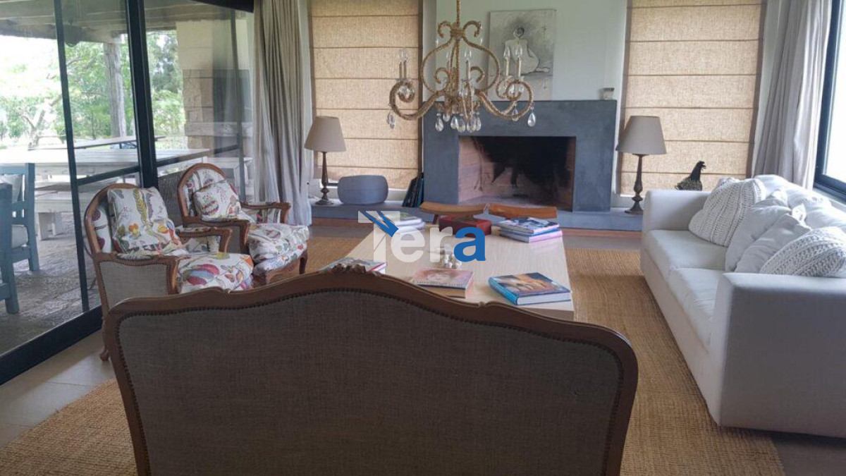 Casa ID.20852 - casa luminosa, frente mar 4 dormitorios venta