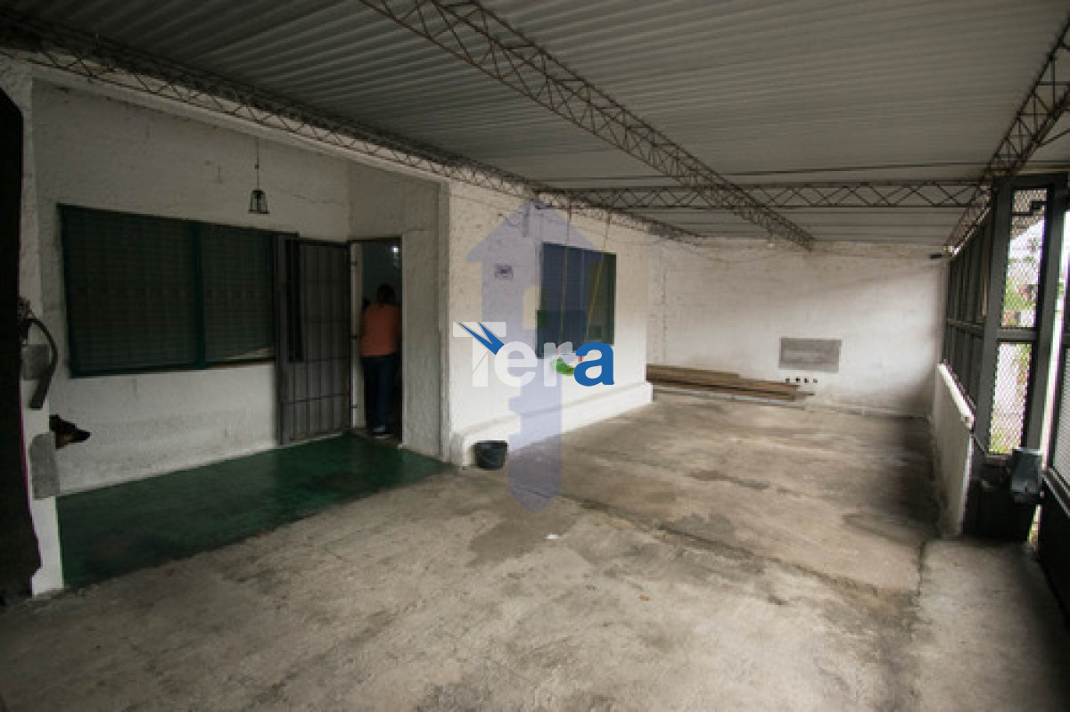 Casa ID.21052 - Vendo Casa 3 Dormitorios, 2 Garaje Con Patio Y Parrillero En El Cerro 