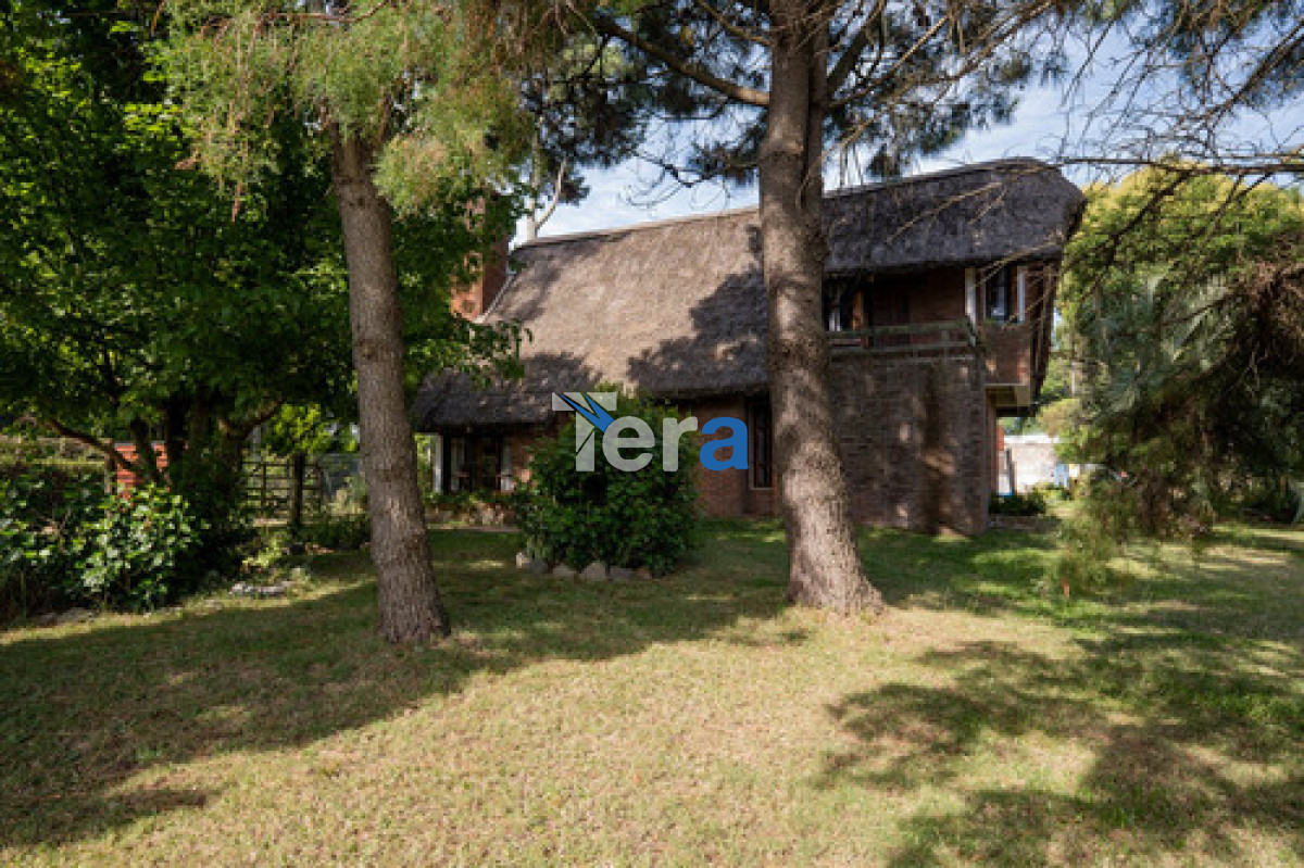 Casa ID.21175 - Venta Casa 3 Dormitorios En Altos Del Pinar Maldonado