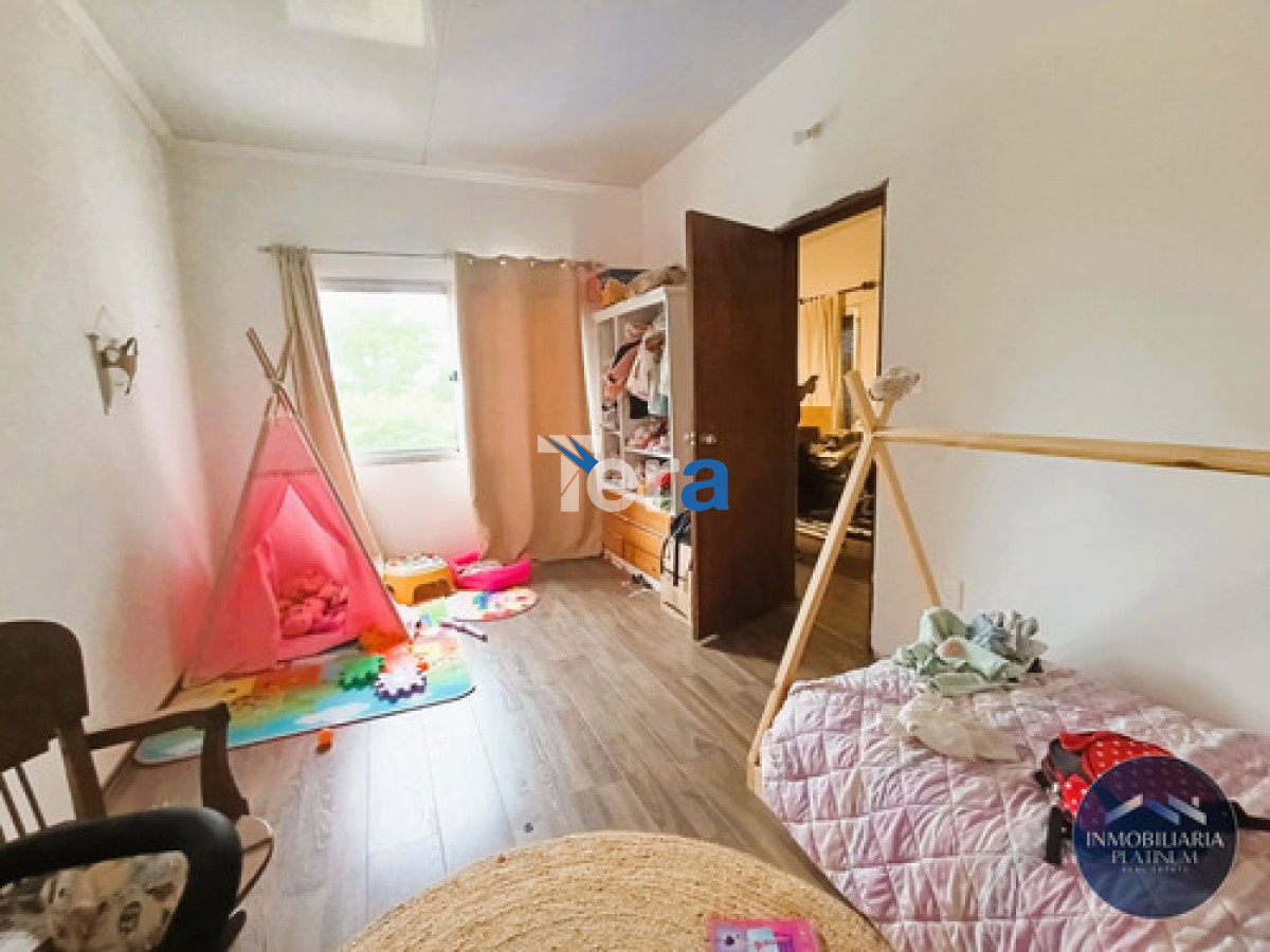 Casa ID.21444 - Dos Casas En Venta 5 Dormitorios Y 3 Baños C/ Cochera En Solymar