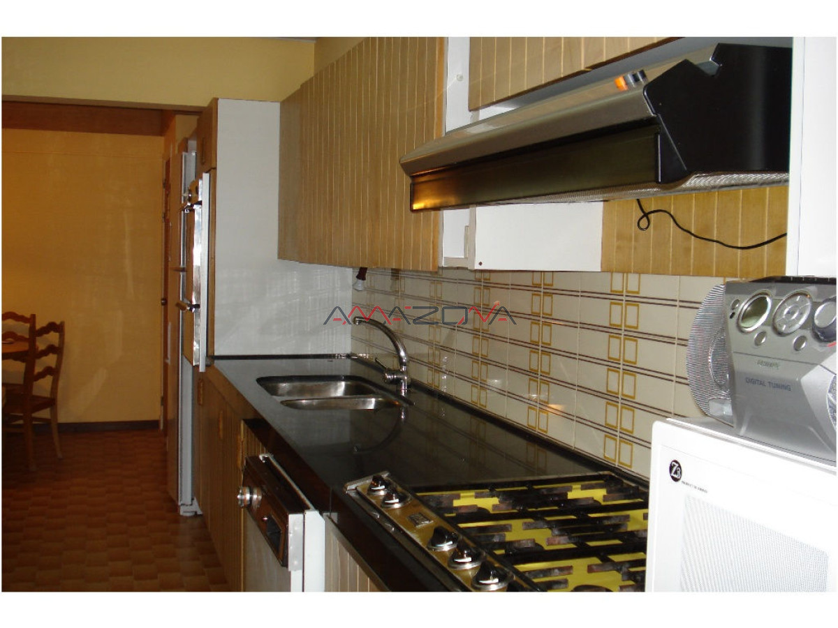 Apartamento ID.4951 - Apartamento en Mansa, primera línea 3 dormitorios y dependencia