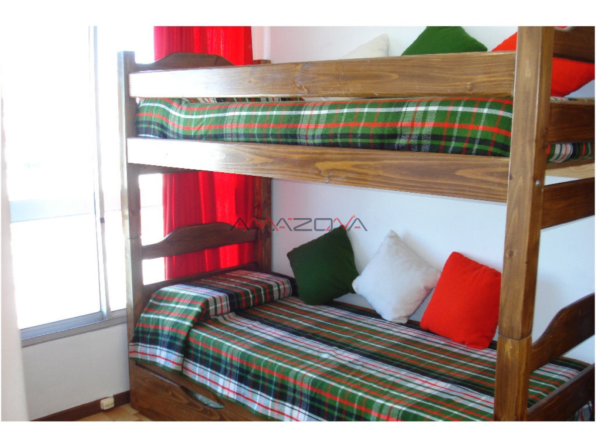 Apartamento ID.4951 - Apartamento en Mansa, primera línea 3 dormitorios y dependencia