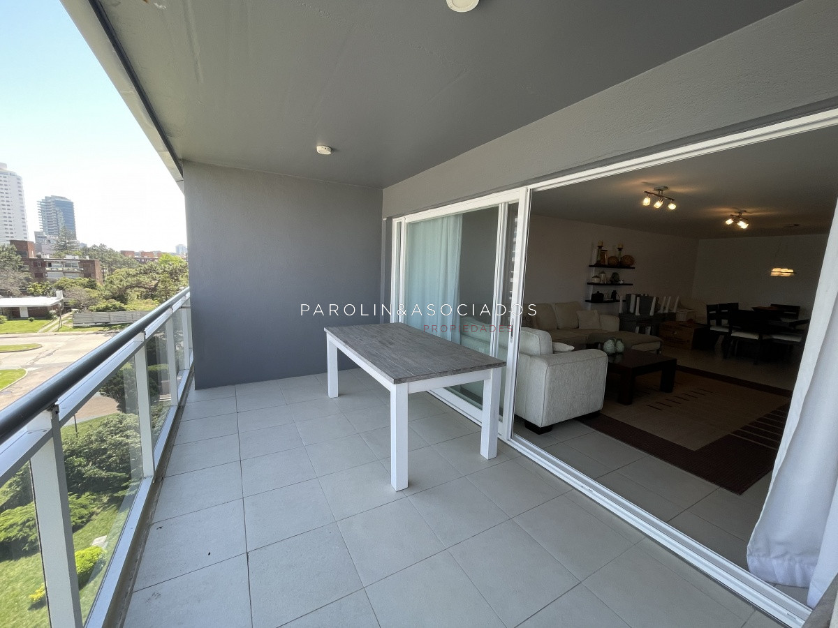 Aidy Grill - GoPunta - Portal Inmobiliario de Punta del Este - Maldonado