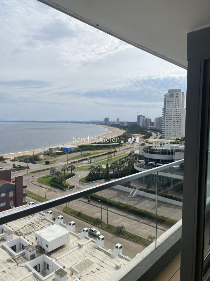 Apartamento ID.1734 - VENTA: A PASOS DE ENJOY TORRE DE CATEGORIA 2 DORMITORIOS MANSA