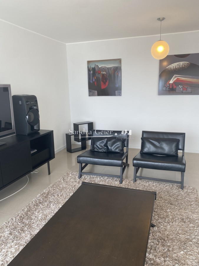 Apartamento ID.1734 - VENTA: A PASOS DE ENJOY TORRE DE CATEGORIA 2 DORMITORIOS MANSA