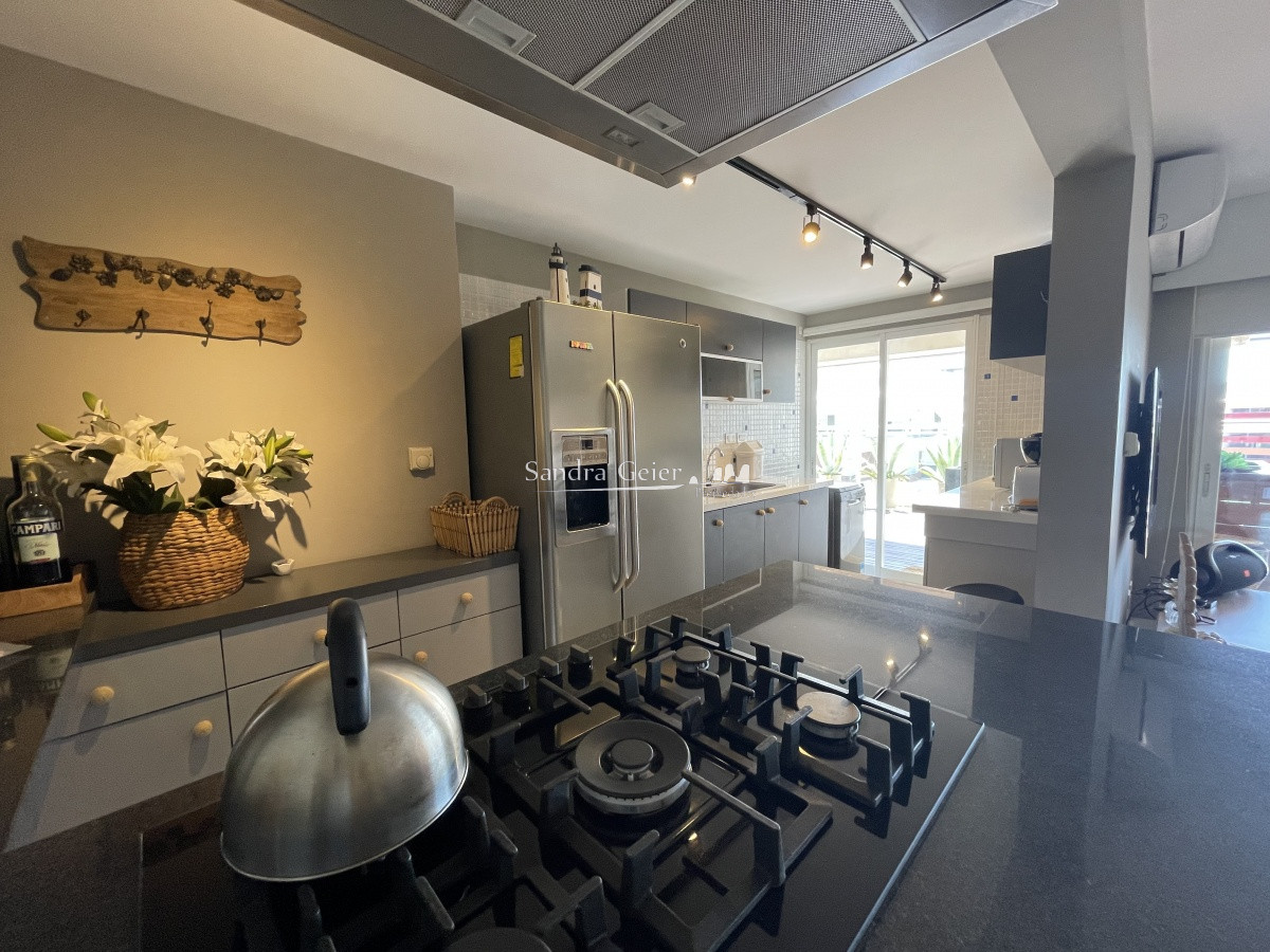 Apartamento ID.1136 - ALQUILER FIN DE AÑO HASTA EL 03 ENERO 3 DORMITORIOS PARRILLERO PROPIO