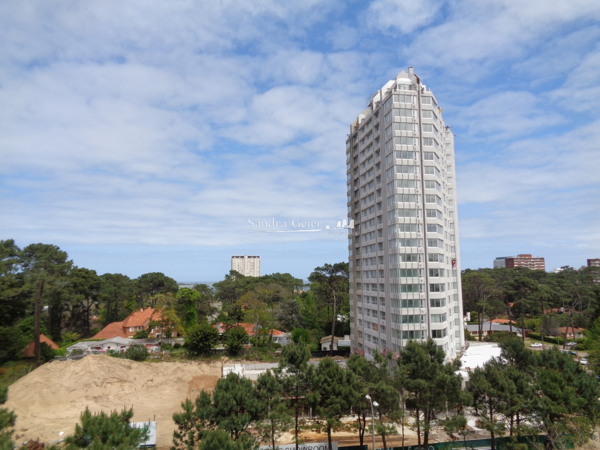 Apartamento ID.1269 - ALQUILER ANUAL 3 DORMITORIOS, PUNTA DEL ESTE