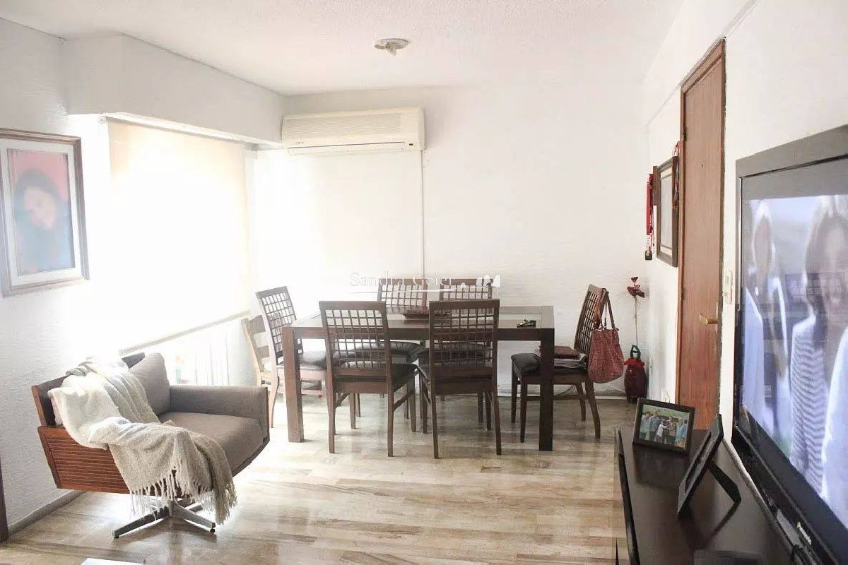 Apartamento ID.1328 - A PASITOS DE TODO, 3 DORMITORIOS, MAS DEPENDENCIA, 2 TERRAZAS UNA CON PARRILLERO VENTA PUNTA DEL ESTE