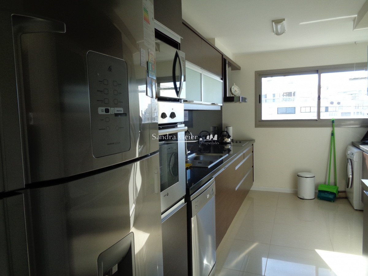 Apartamento ID.1364 - PENT HOUSE EN TORRE IMPERIAL DE PUNTA DEL ESTE VENTA 