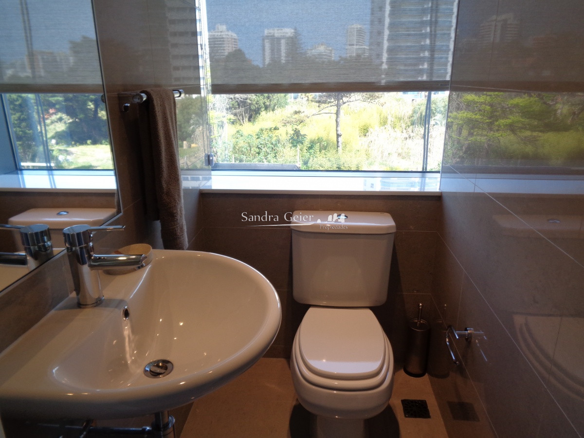 Apartamento ID.1765 - MANSA VENTA Y ALQUILER   3 DORMITORIOS 2 BAÑOS AIDY GRILL