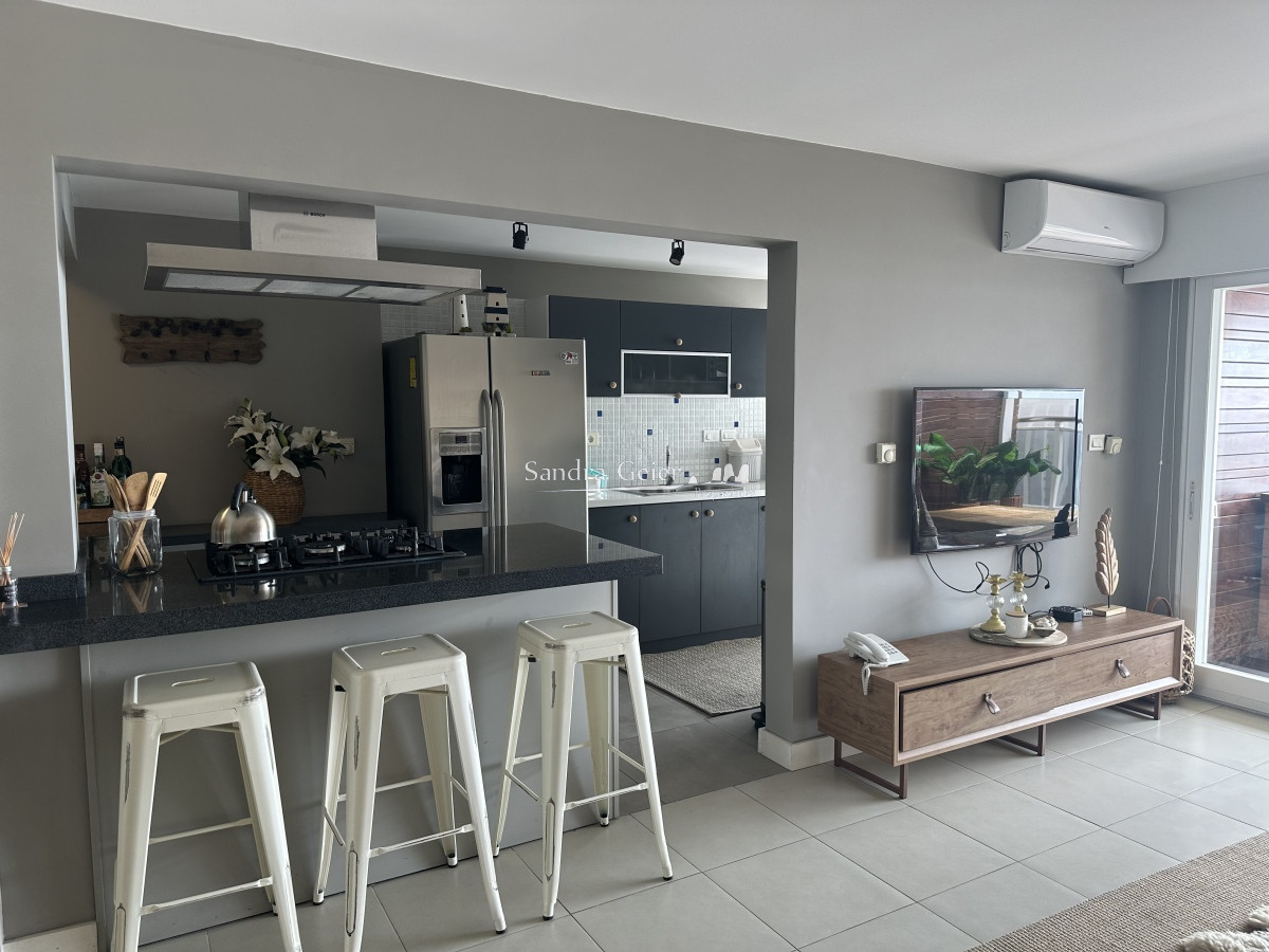 Apartamento ID.1136 - ALQUILER FIN DE AÑO HASTA EL 03 ENERO 3 DORMITORIOS PARRILLERO PROPIO