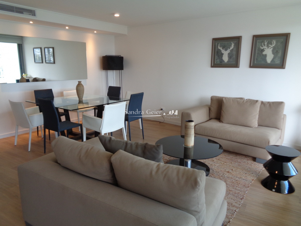 Apartamento ID.1277 - ALEXANDER BOULEVARD, 2 DORMITORIOS ALQUILER Y VENTA