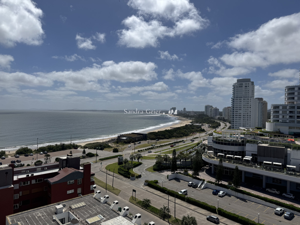 Apartamento ID.1734 - VENTA: A PASOS DE ENJOY TORRE DE CATEGORIA 2 DORMITORIOS MANSA