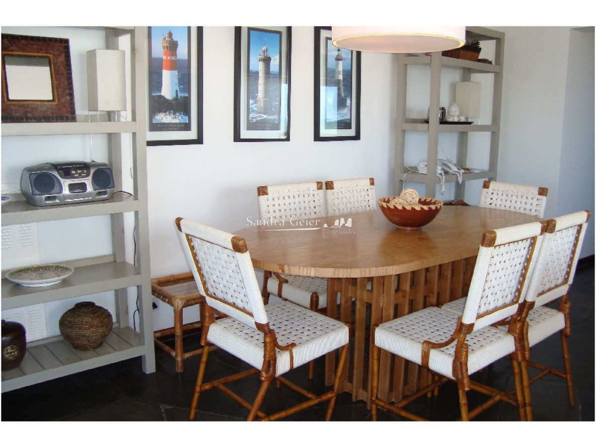 Apartamento ID.1349 - VENTA Y ALQUILER APARTAMENTO 3 DORMITORIOS PENINSULA PUERTO