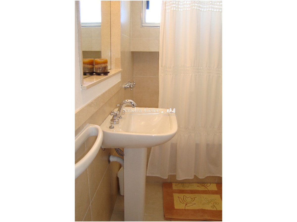 Apartamento ID.1349 - VENTA Y ALQUILER APARTAMENTO 3 DORMITORIOS PENINSULA PUERTO