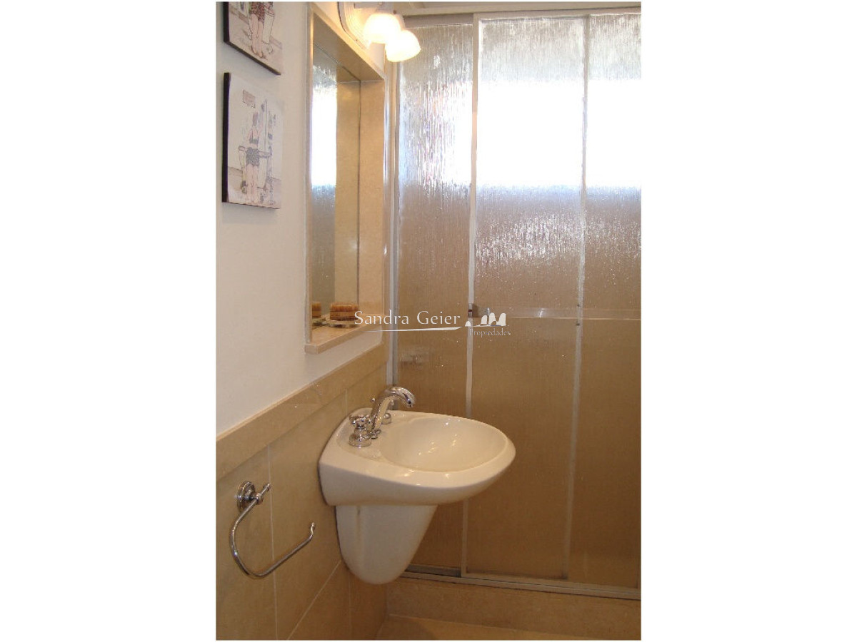 Apartamento ID.1349 - VENTA Y ALQUILER APARTAMENTO 3 DORMITORIOS PENINSULA PUERTO