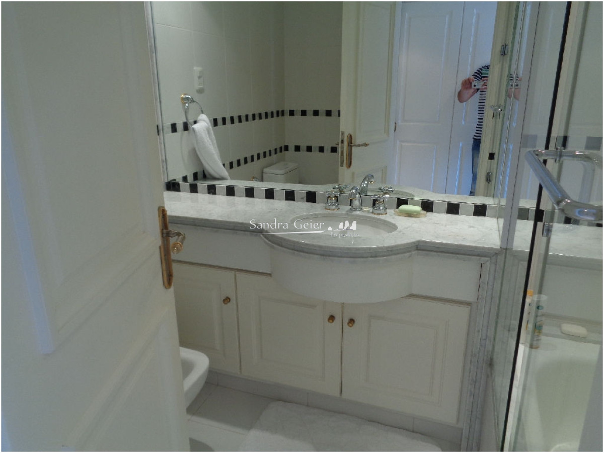 Apartamento ID.1202 - Apartamento en Brava, 3 dormitorios *