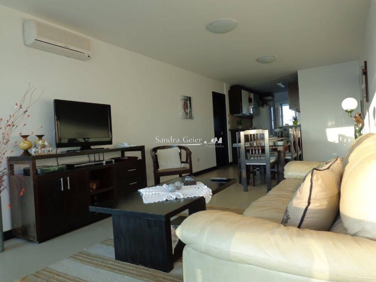 Apartamento ID.1951 - Apartamento en Venta, Playa Mansa, Punta del Este. Espectacular estado