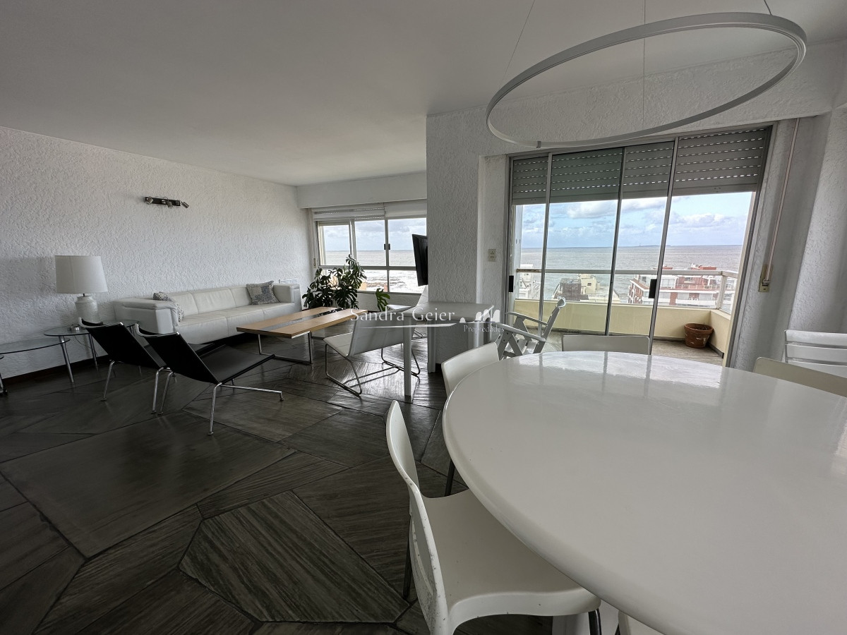 Apartamento ID.2130 - VENTA 3 DORMITORIOS EN LA PENINSULA PUNTA DEL ESTE