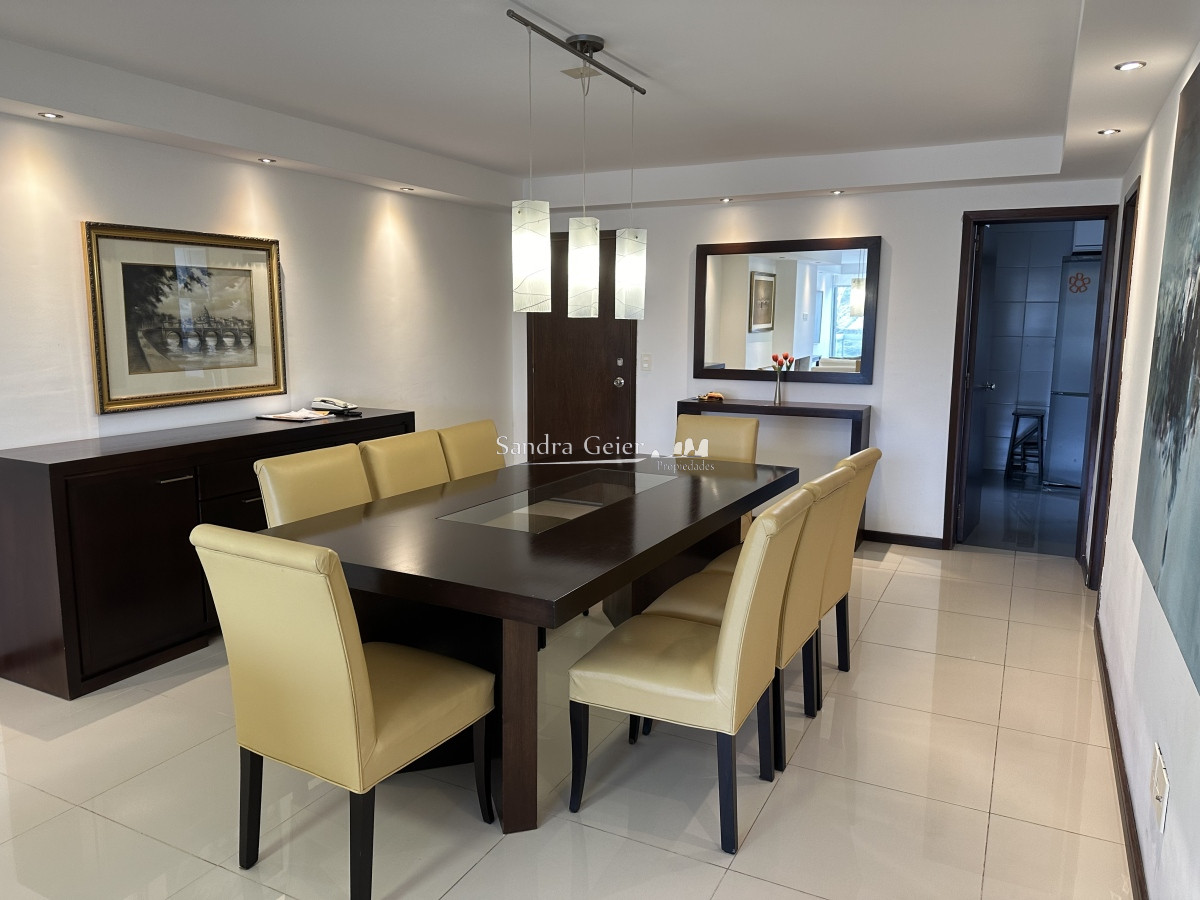 Apartamento ID.2902 -  ROOSVELT VENTA APARTAMENTO PARA LA VENTA 3 DORMITORIOS RECICLADO