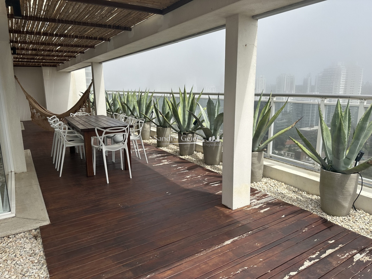 Apartamento ID.1136 - ALQUILER FIN DE AÑO HASTA EL 03 ENERO 3 DORMITORIOS PARRILLERO PROPIO