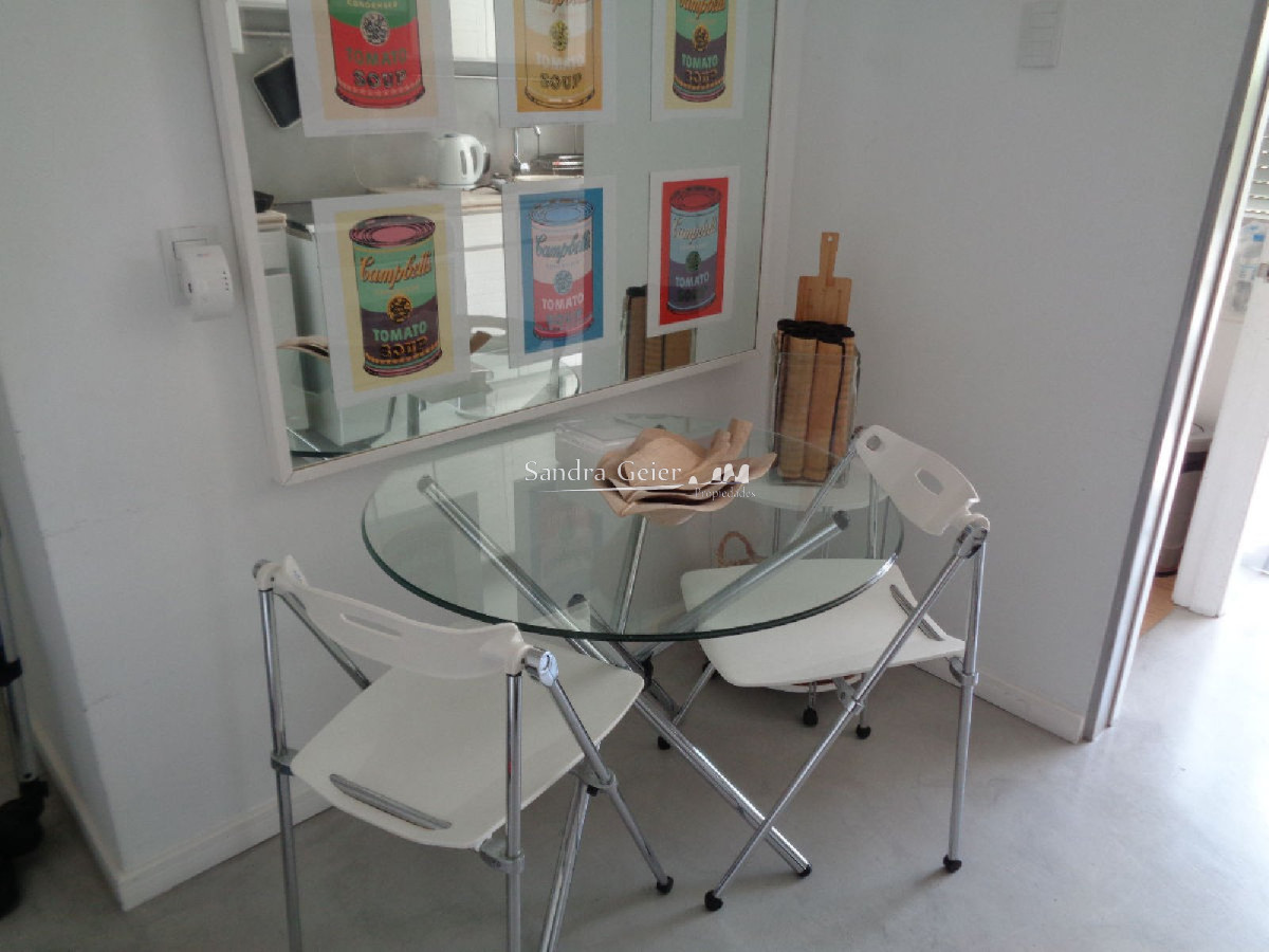 Apartamento ID.1955 - Excelente ubicacion en Punta del Este, 2 dormitorios, 2 baños