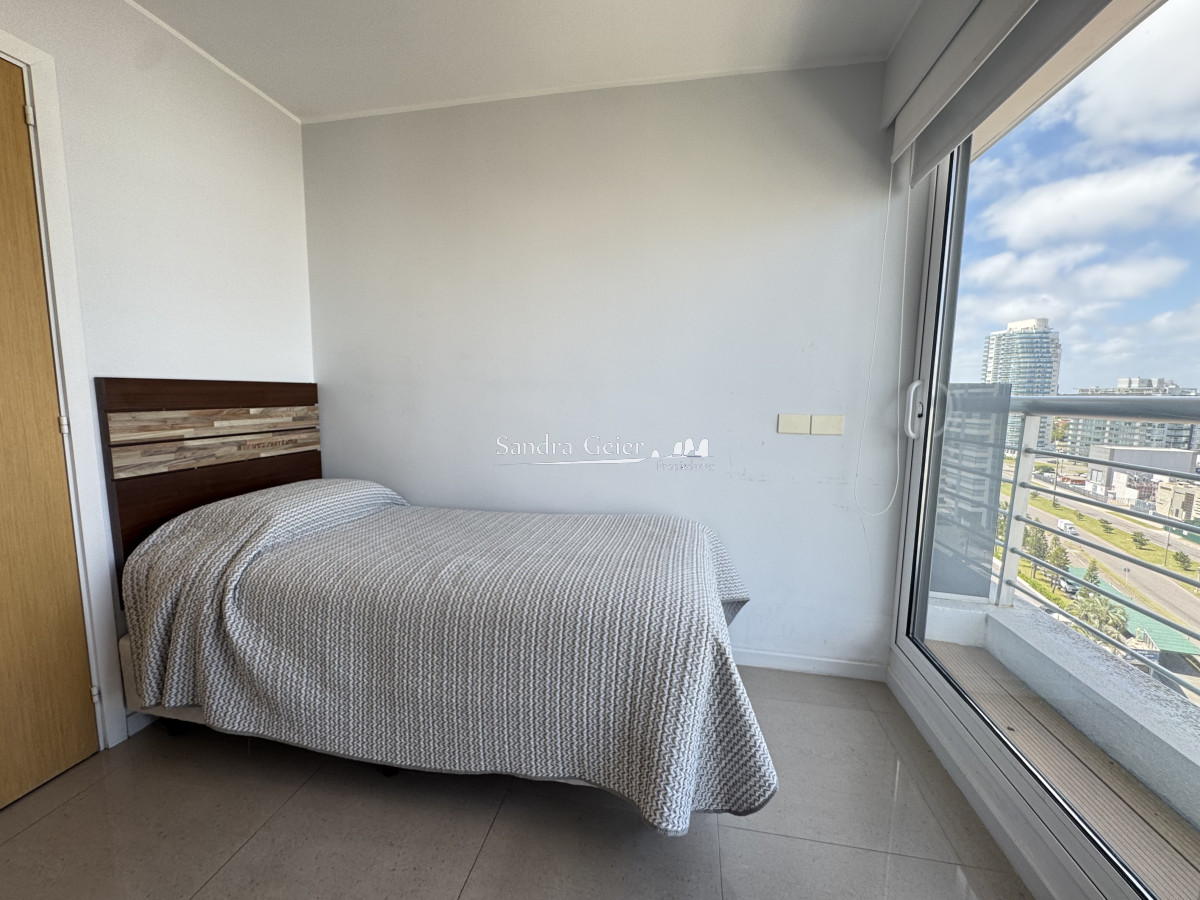 Apartamento ID.1734 - VENTA: A PASOS DE ENJOY TORRE DE CATEGORIA 2 DORMITORIOS MANSA