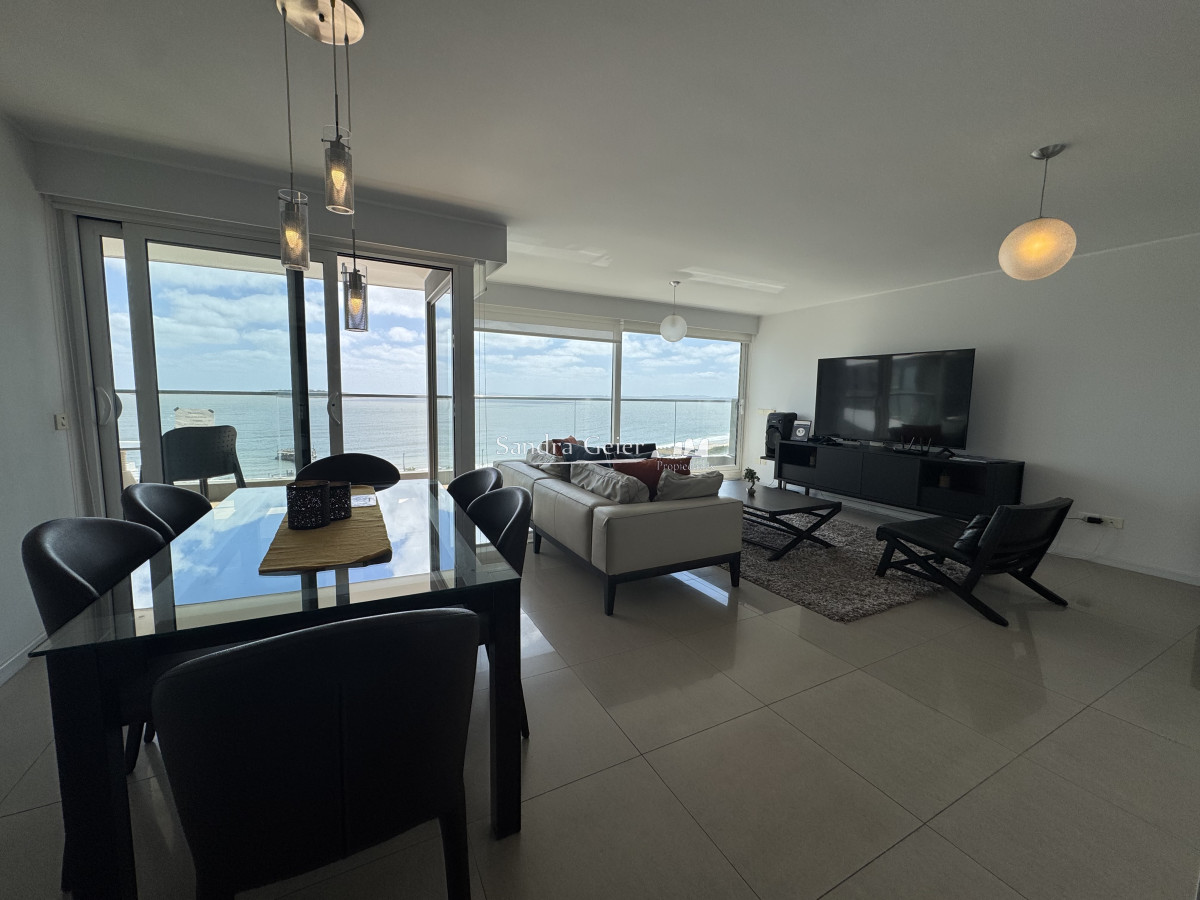 Apartamento ID.1734 - VENTA: A PASOS DE ENJOY TORRE DE CATEGORIA 2 DORMITORIOS MANSA