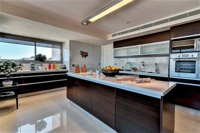 Apartamento ID.1154 - VENTA APARTAMENTO PREMIUN, PUNTA DEL ESTE 4 DORMITORIOS