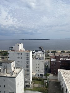 Apartamento ID.1734 - VENTA: A PASOS DE ENJOY TORRE DE CATEGORIA 2 DORMITORIOS MANSA