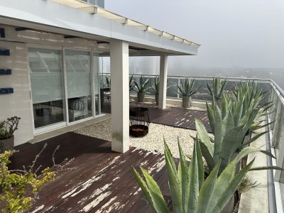 Apartamento ID.1136 - ALQUILER FIN DE AÑO HASTA EL 03 ENERO 3 DORMITORIOS PARRILLERO PROPIO