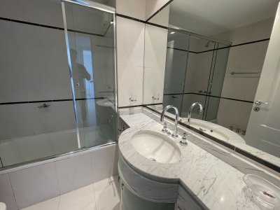 Apartamento ID.2335 - ART BOULEVARD 3 DORMITORIOS Y DEP. VENTA Y ALQUILER PUNTA DEL ESTE