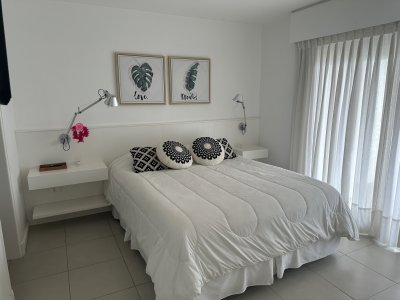 Apartamento ID.1136 - ALQUILER FIN DE AÑO HASTA EL 03 ENERO 3 DORMITORIOS PARRILLERO PROPIO