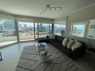 Apartamento ID.2335 - ART BOULEVARD 3 DORMITORIOS Y DEP. VENTA Y ALQUILER PUNTA DEL ESTE