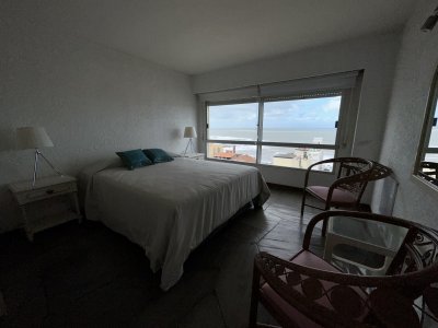 Apartamento ID.2130 - VENTA 3 DORMITORIOS EN LA PENINSULA PUNTA DEL ESTE