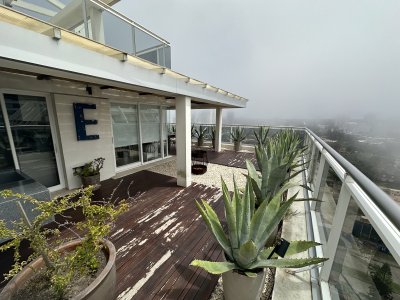 Apartamento ID.1136 - ALQUILER FIN DE AÑO HASTA EL 03 ENERO 3 DORMITORIOS PARRILLERO PROPIO