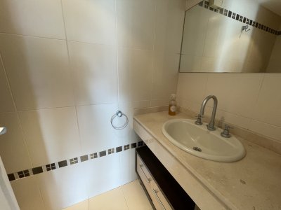 Apartamento ID.2335 - ART BOULEVARD 3 DORMITORIOS Y DEP. VENTA Y ALQUILER PUNTA DEL ESTE