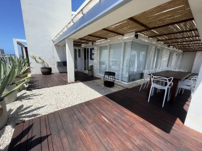 Apartamento ID.1136 - ALQUILER FIN DE AÑO HASTA EL 03 ENERO 3 DORMITORIOS PARRILLERO PROPIO