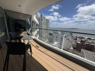 Apartamento ID.1734 - VENTA: A PASOS DE ENJOY TORRE DE CATEGORIA 2 DORMITORIOS MANSA